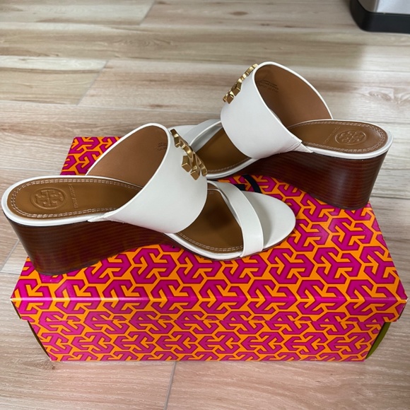 Tory Burch Wedge Slider Size 6.5 - Like New - Picture 5 of 7